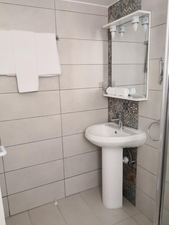 Cheerful Apartment In Никосия Экстерьер фото