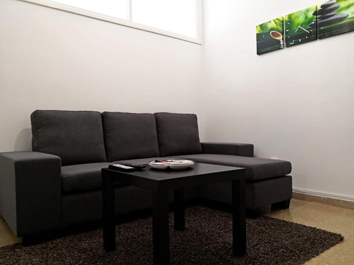 Cheerful Apartment In Никосия Экстерьер фото
