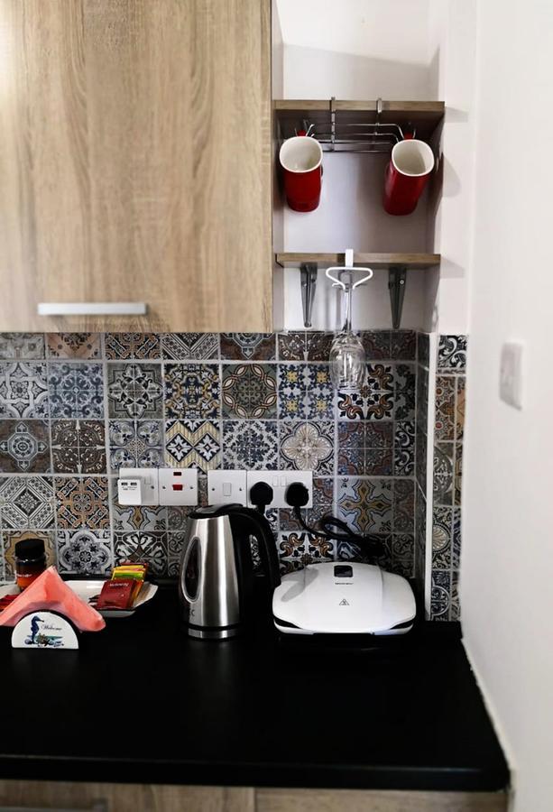 Cheerful Apartment In Никосия Экстерьер фото